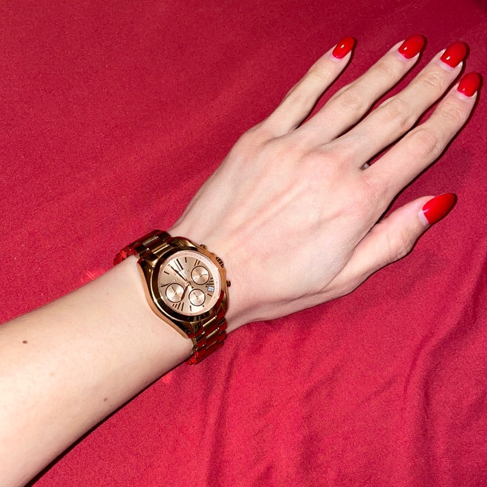 Michael Kors Rose gold color unisex watch